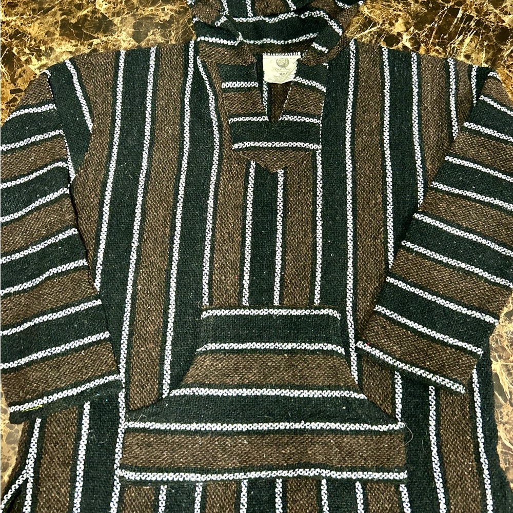 Ozzie Craft Baja Hoodie, color is brown/black/white. Size XXL.